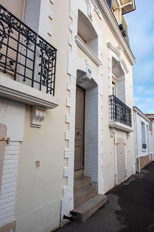Ma Location Sablaise - Appart' Arago Apartamento Les Sables-dʼOlonne Exterior foto